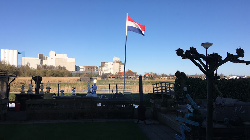 Urn to Be/ Raku Experience /Studio van Assema in Wormer