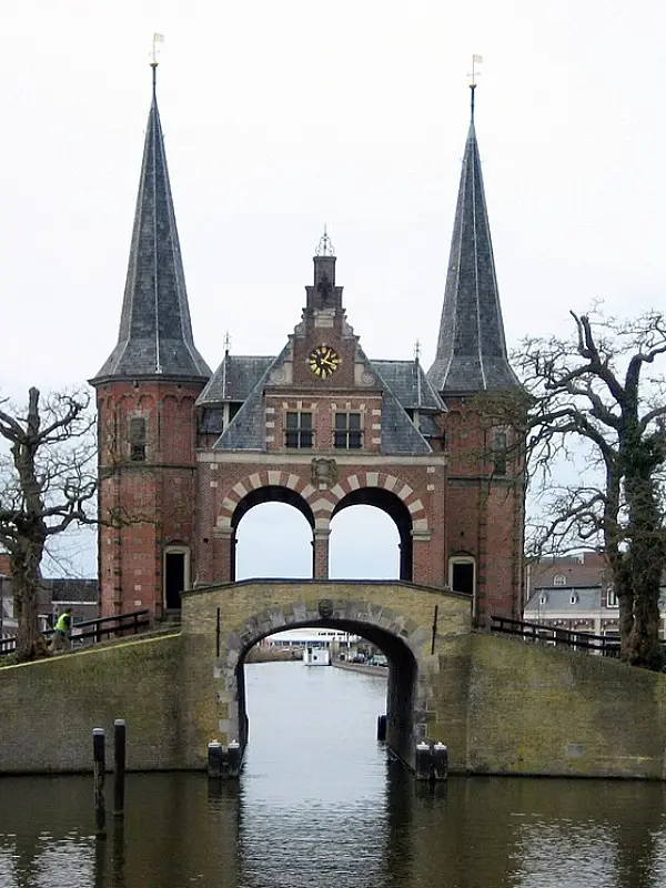 Sneek