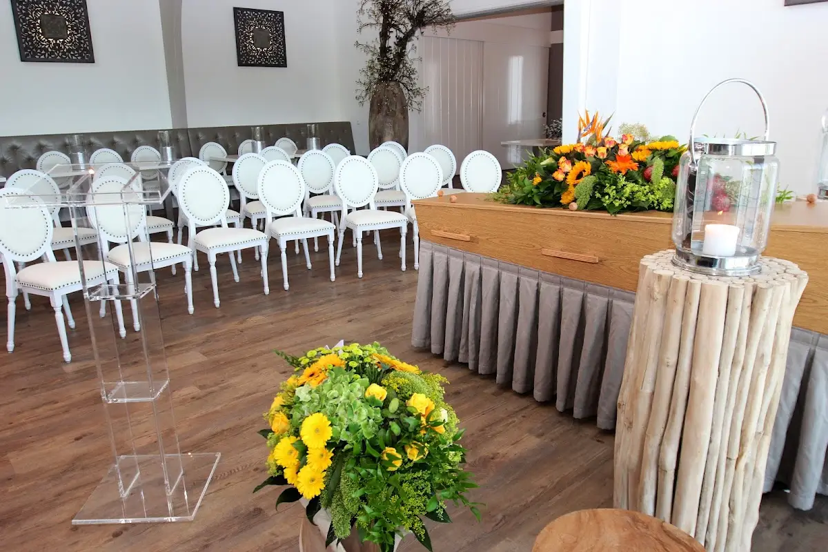 Uitvaartcentrum Dekker Zuid-Scharwoude in Zuid-Scharwoude