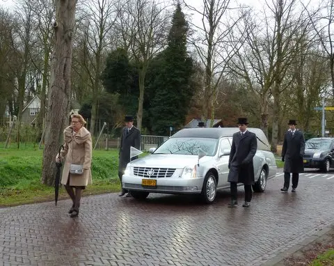 Anja van Heeswijk Uitvaartzorg in Leerdam