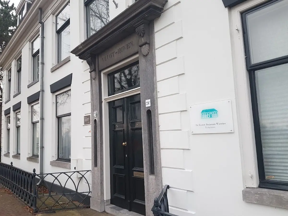 Notariskantoor De Kiewit Buijsman Wientjes in in Santpoort-Noord