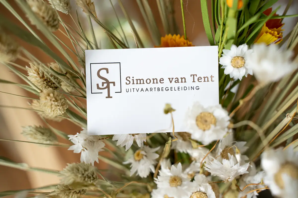 Jeannet Rausch Uitvaartbegeleiding in Hoornaar