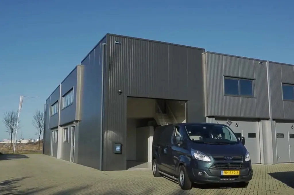 Foto van Van der Heden I.R.U. (Internationaal rouwvervoer)