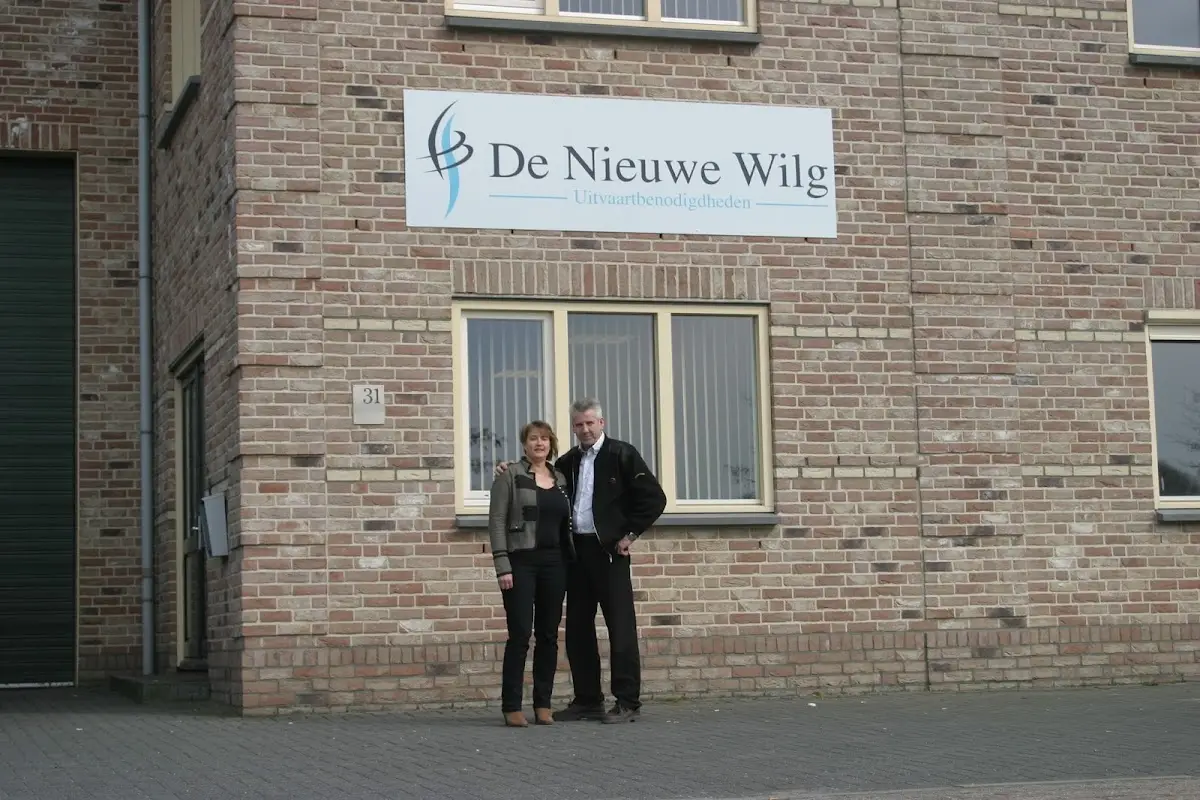 De Nieuwe Wilg Uitvaartbenodigdheden in Wijk en Aalburg