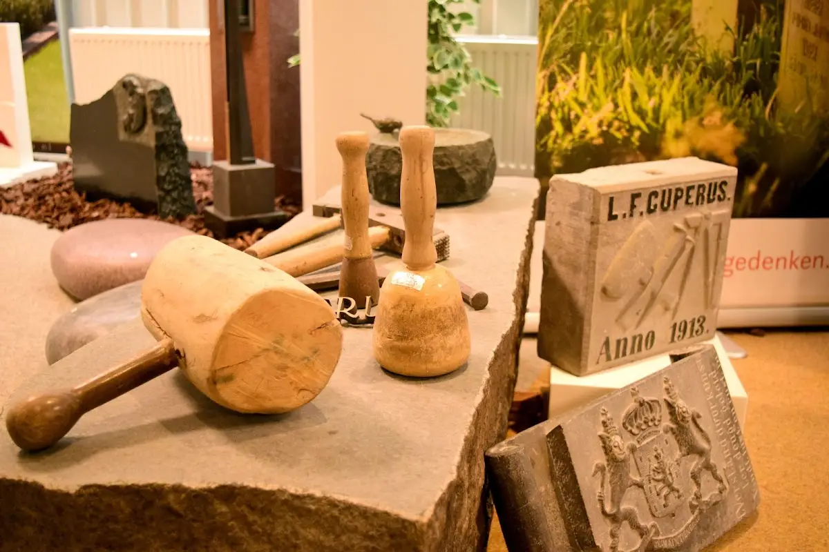 Cuperus Gedenken - Grafmonumenten & Grafstenen in Meppel