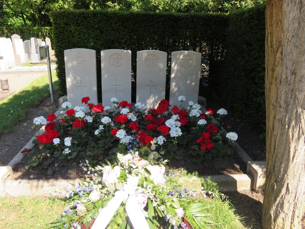 Begraafplaats Rozenburg in Rozenburg