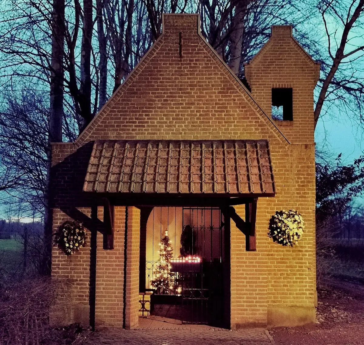 Maria in 't Veld kapel in Haaren