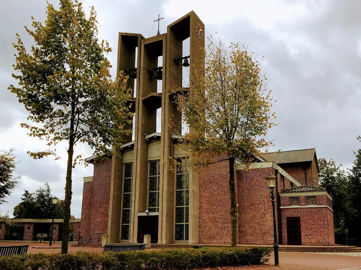 Onze Lieve Vrouw van de Rozenkranskerk in Vinkel
