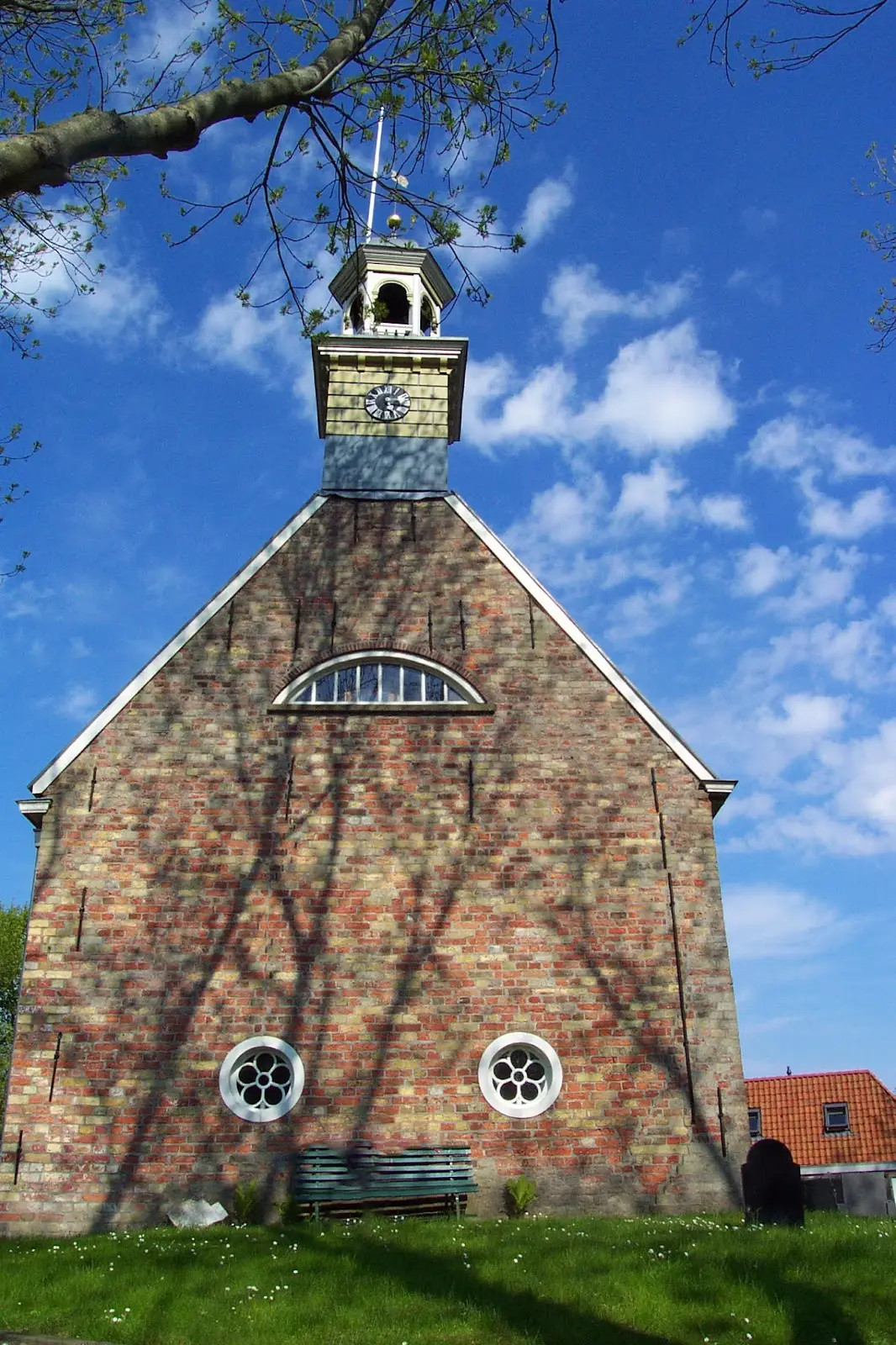 Foto van Kerk Tirns