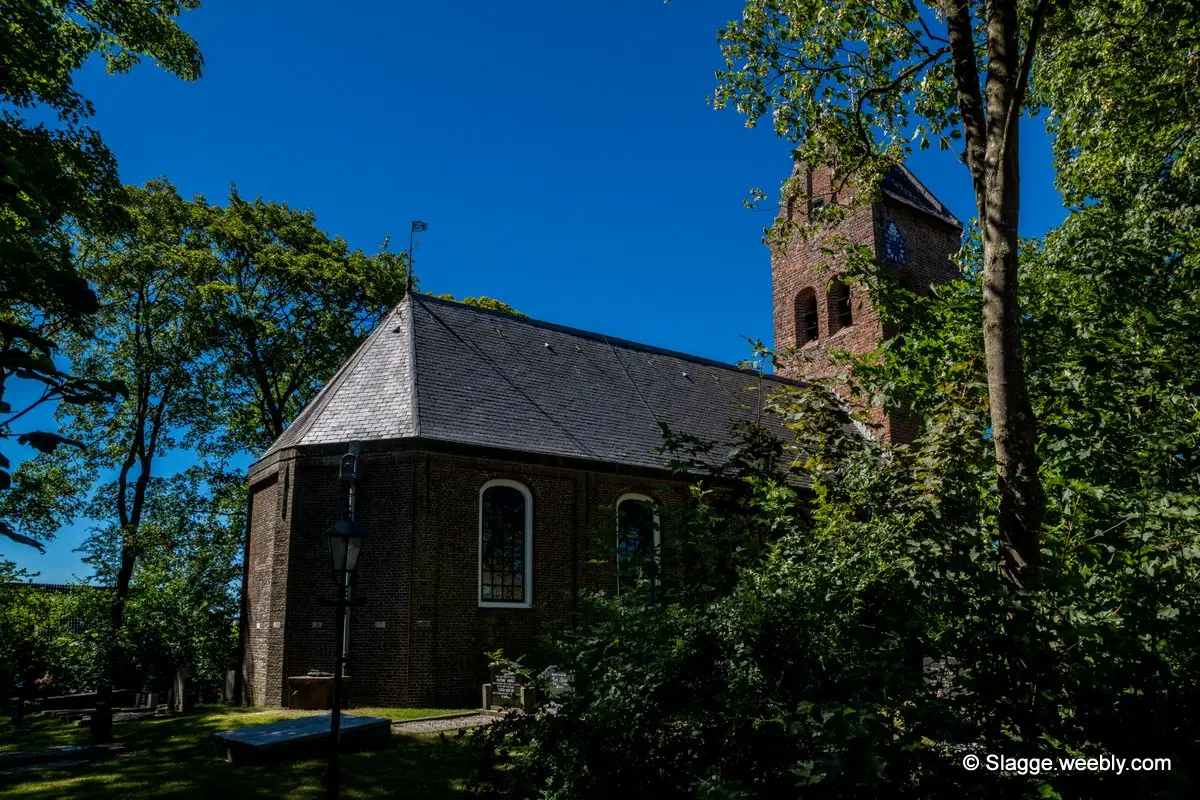 Foto van Idaerd Church Tower