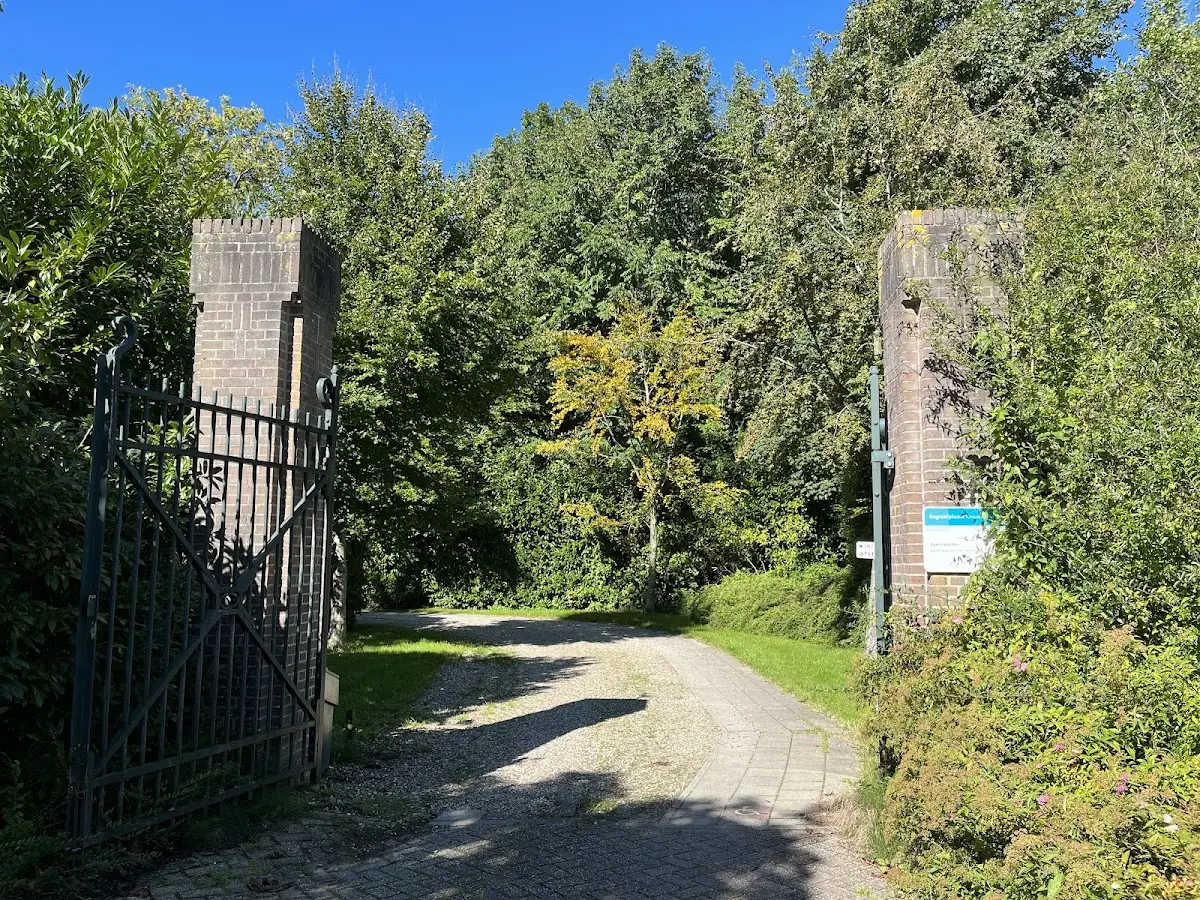 Algemene begraafplaats Krommenie Blok in Krommenie