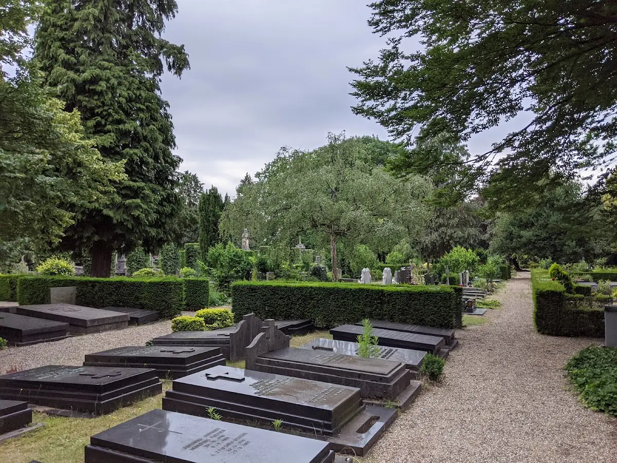Foundation St. Catherine Cemetery in Eindhoven
