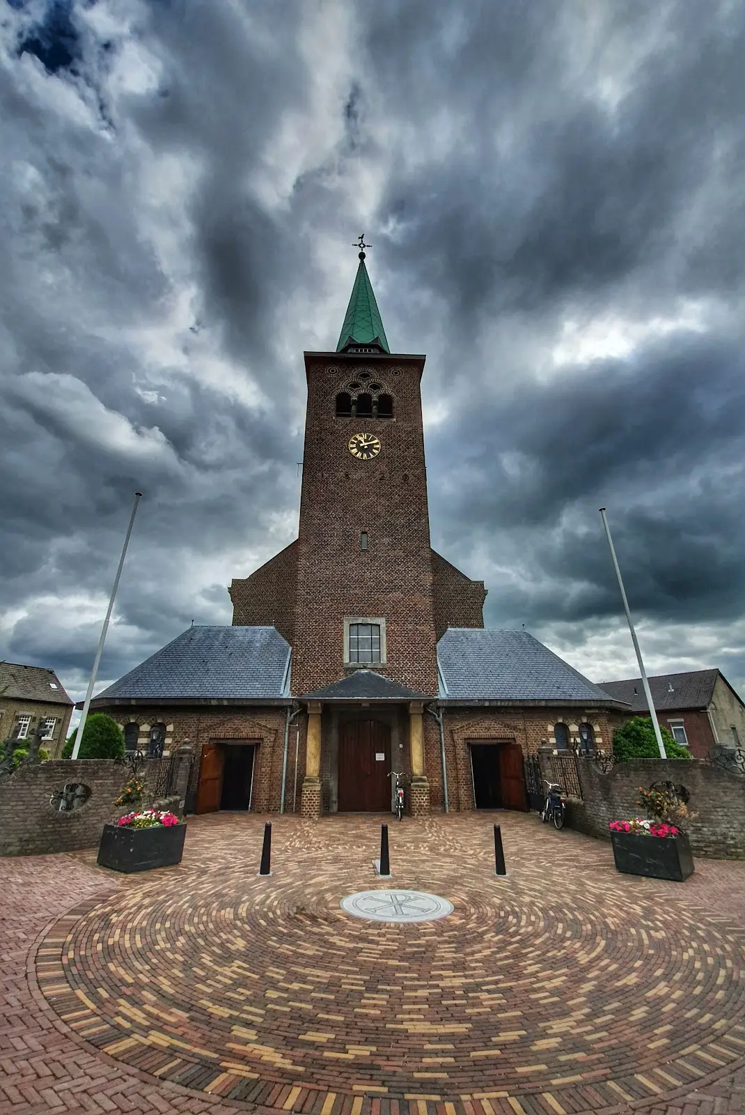Sint-Clemenskerk in Hulsberg
