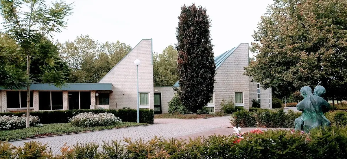 DELA Steenbrugge - Crematorium, uitvaartcentrum in Diepenveen
