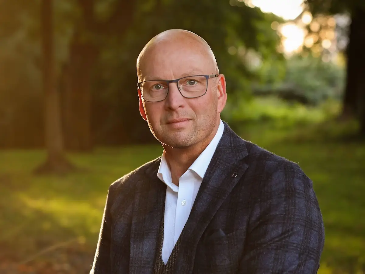 Foto van Bas Poelstra Uitvaarten