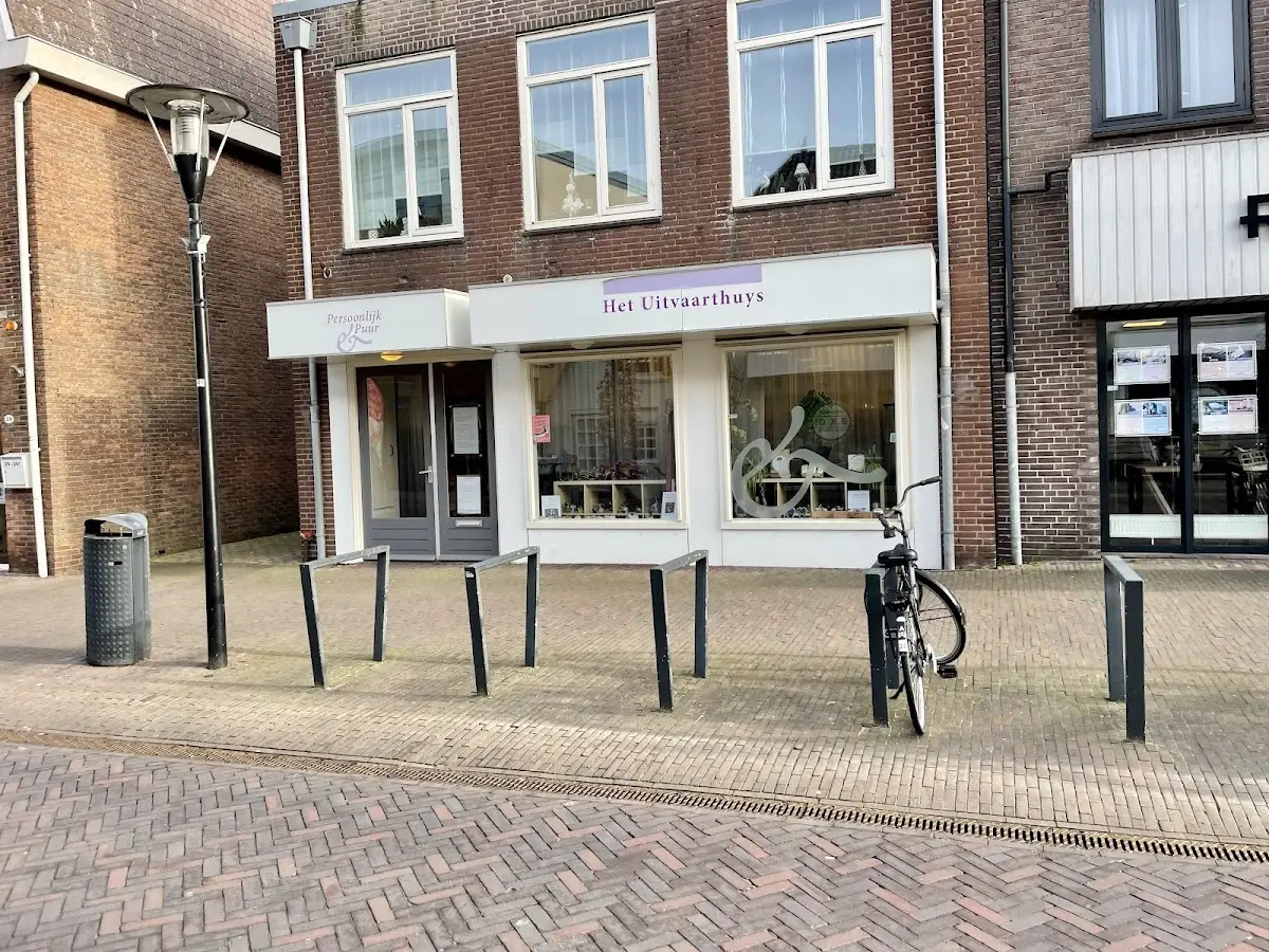Het Uitvaarthuys in Noordwijkerhout